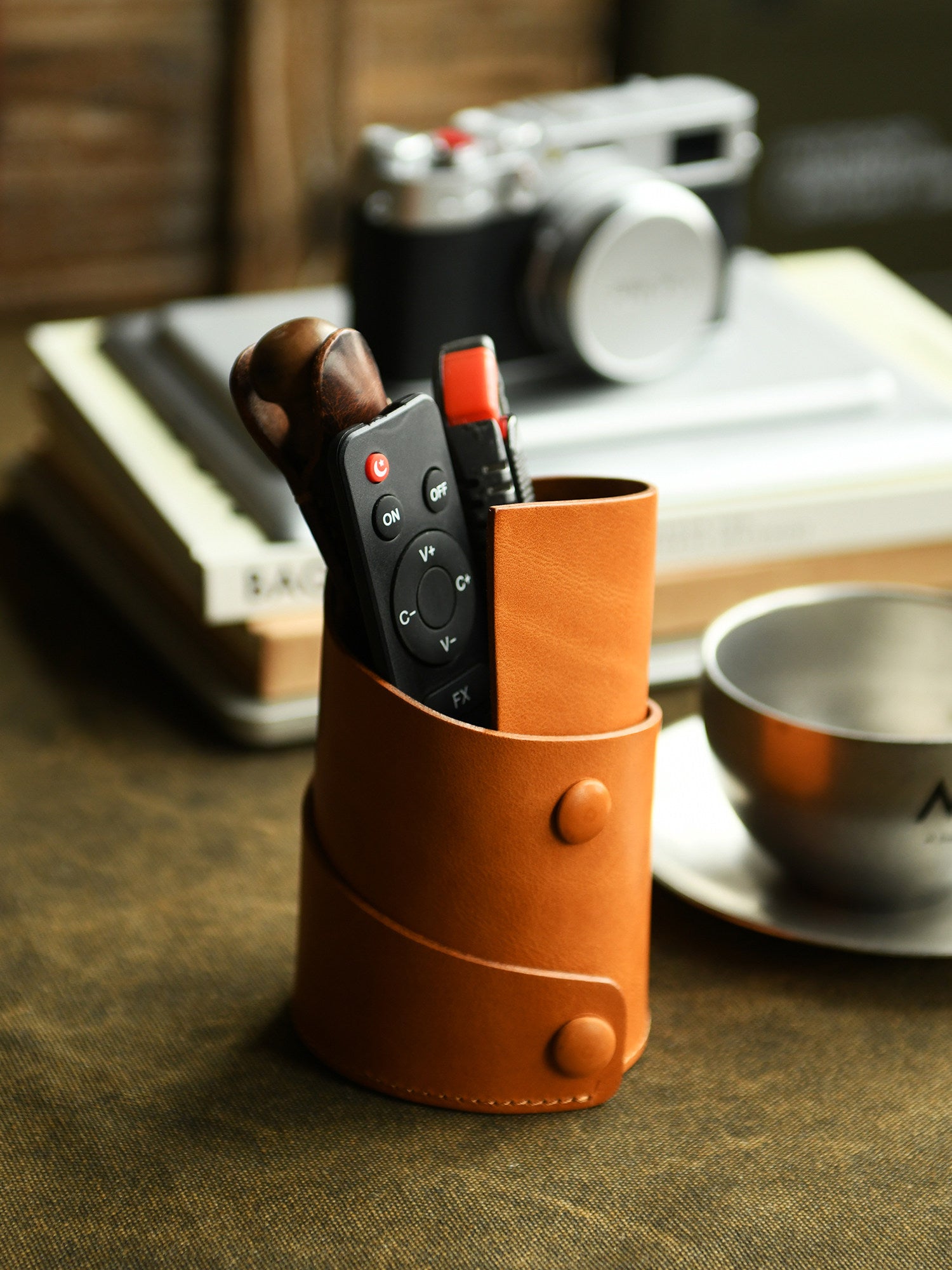 Handmade Cowhide Leather Pen Holder